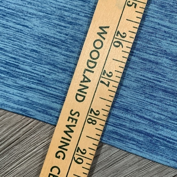 Lululemon Metal Vent Tech Blue Short Sleeve size M - Picture 11 of 12